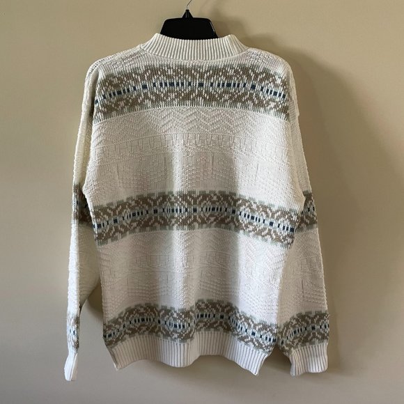 VIntage White Cresta Knit Sweater - Size Medium - Picture 2 of 5